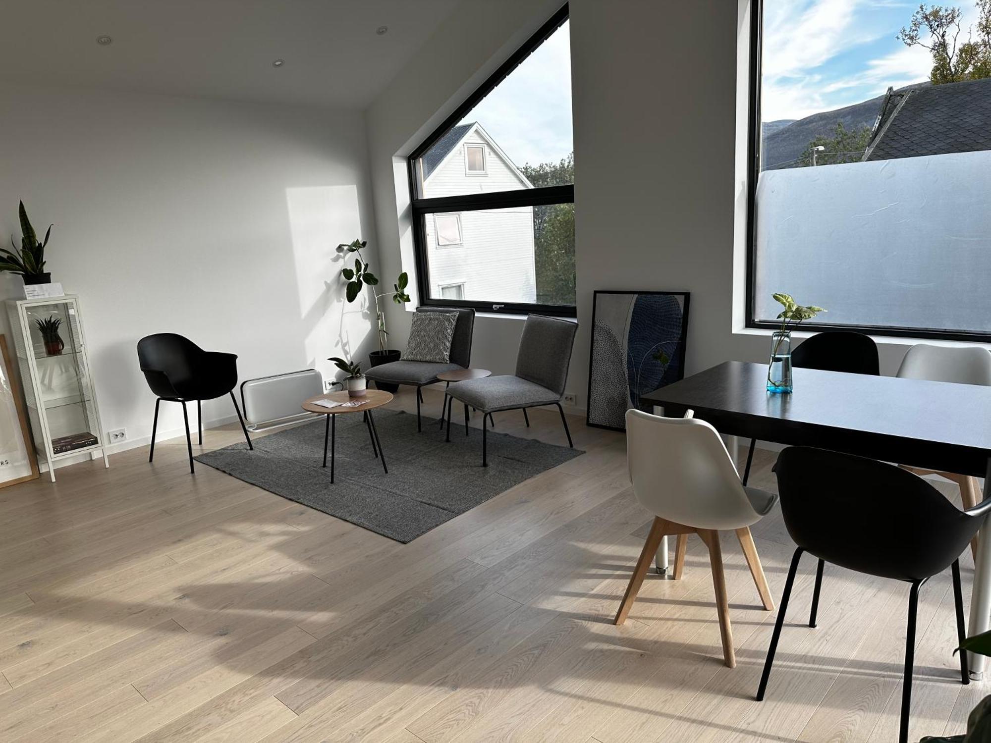 Skagesund Guest House With Free Parking Tromso Exterior photo